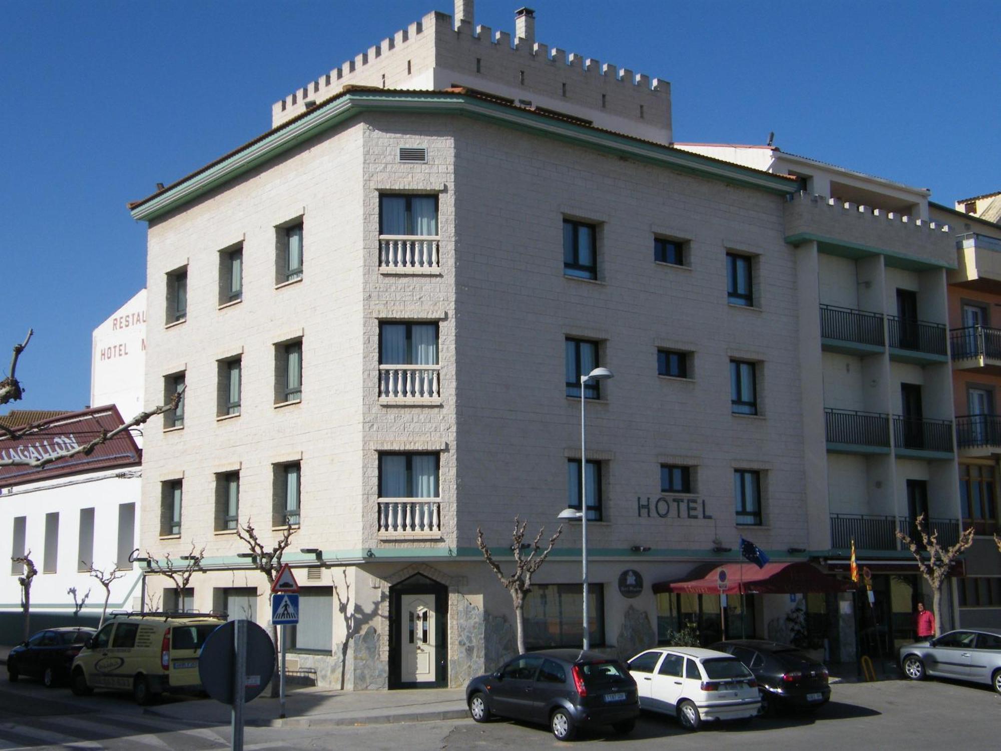 Hotel Magallon Caspe Exterior foto